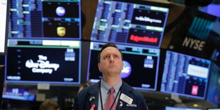 Economic Indicators Signal Strong Performance As Stock Market Surges