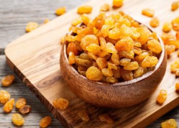 Wellhealthorganic.Com: Easy Way To Gain Weight Know How Raisins Can Help In Weight Gain