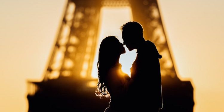 Urban Romance: A Couple’s Guide to the Most Romantic Cities in Australia and Europe